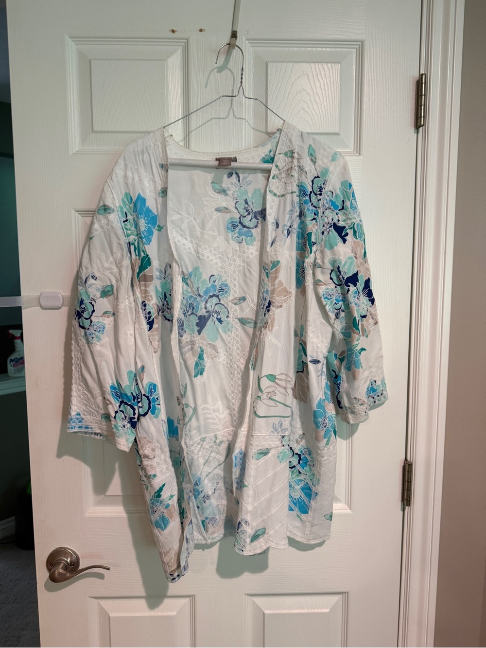 Chico's White Floral Kimono Jacket with Teal and Navy Accents